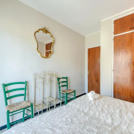 Appartement By Roses With Mountain Views *
